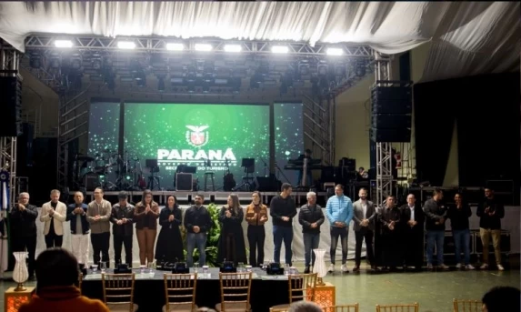 A segunda noite de Festa dos 37 anos de Ibema começando com a final do Canta Cantu foi um sucesso! 13/06
