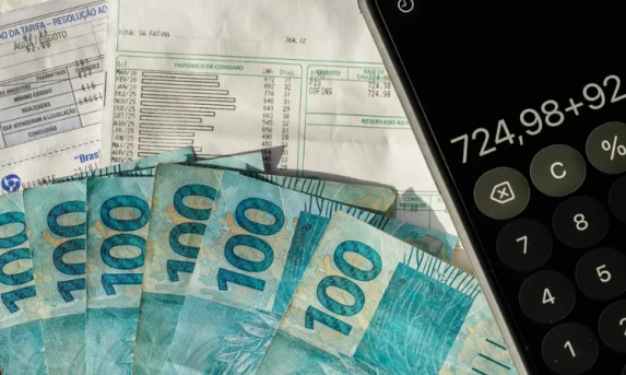 BC informa que teto para rotativo vale a partir desta quarta-feira
