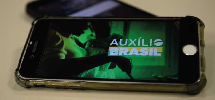 AUXÍLIO EMERGENCIAL: Caixa paga Auxílio Brasil a beneficiários com NIS final 4.