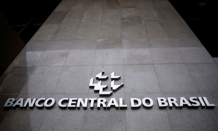 Boletim Focus: projeções para o dólar em 2025 recuam pela 1ª vez em mais de um ano