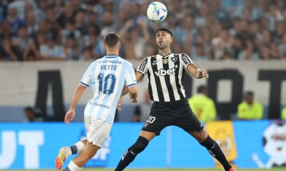 Botafogo busca título da Recopa Sul-Americana diante do Racing