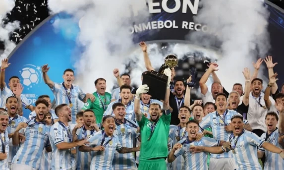 Botafogo cai diante do Racing e perde a Recopa Sul-Americana