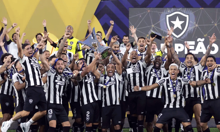 Botafogo derrota o São Paulo e conquista Brasileirão de 2024