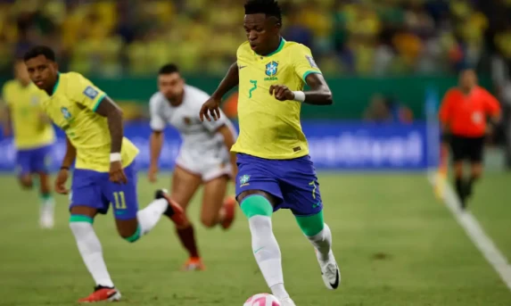 Brasil encara Costa Rica na estreia da Copa América esta noite nos EUA.