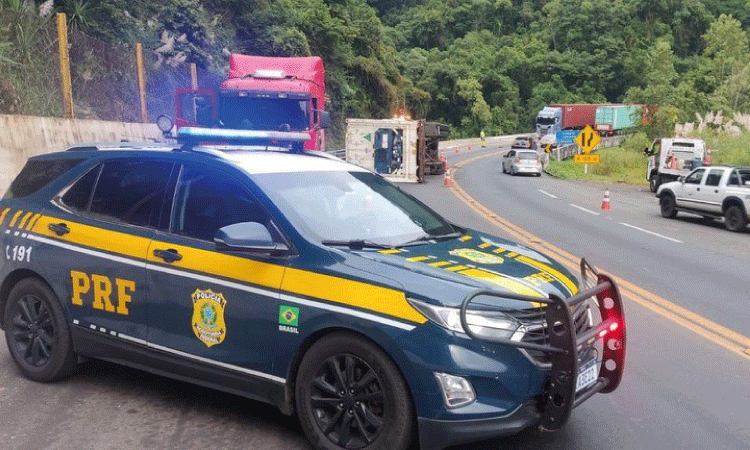 CARNAVAL: Motociclistas foram metade das vítimas fatais de acidentes nas BRs no Paraná.