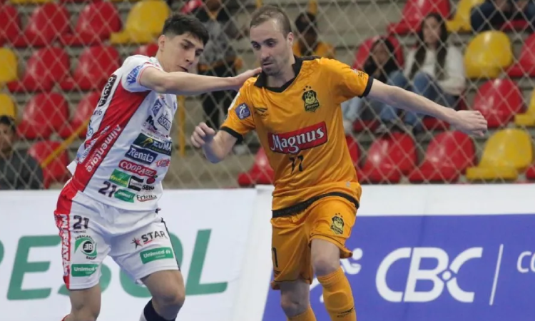 Cascavel é derrotado pelo Magnus na Liga Nacional de Futsal.