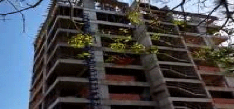 CASCAVEL: Homem cai do oitavo andar de prédio em construção e morre no Country.