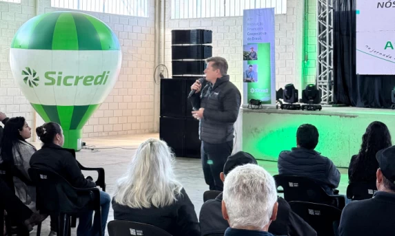 Cerca de 1000 agricultores participam de eventos do agro realizados pela Sicredi Grandes Lagos 