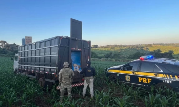 Contrabandista é preso em Cascavel após tentar fugir da PRF