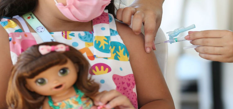 COVID-19: Saúde distribui 1 milhão de doses de vacina para crianças.