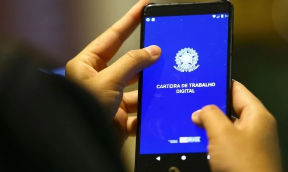 Desemprego cai para 5,4% e Brasil registra menor taxa da história para o 2º trimestre