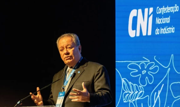 BC informa que teto para rotativo vale a partir desta quarta-feira