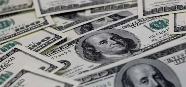 ECONOMIA: Dólar fecha abaixo de R$ 5 pela 1ª vez desde junho; Bolsa encerra em alta.