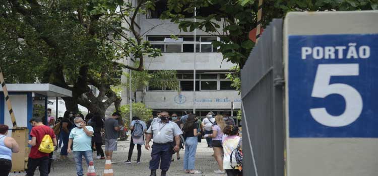 EDUCAÇÃO: Inscrições para o Enem 2022 começam hoje.