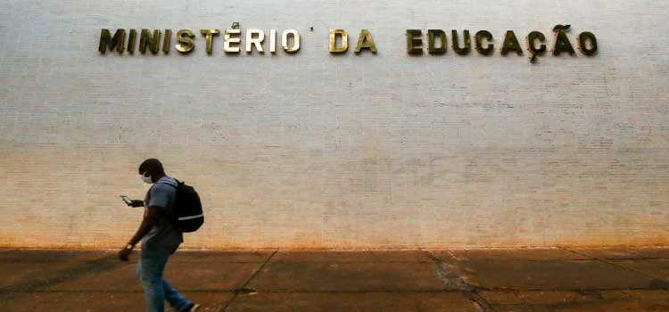 EDUCAÇÃO: MEC lança campanha sobre cursos gratuitos para professores