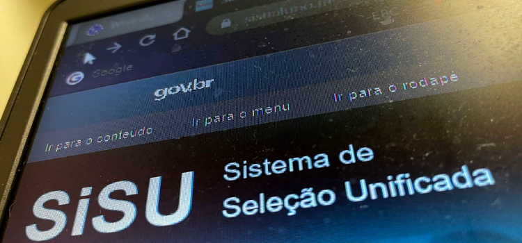EDUCAÇÃO: Selecionados na chamada regular do Sisu podem se matricular até quarta.