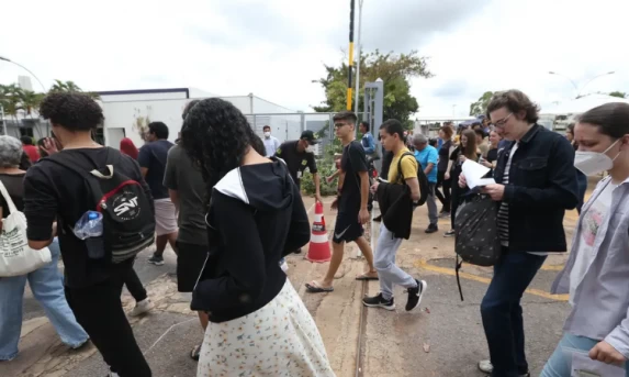 BC informa que teto para rotativo vale a partir desta quarta-feira