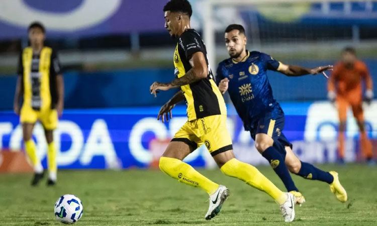 FC Cascavel toma gol no fim da partida e é eliminado da Copa do Brasil pela Aparecidense
