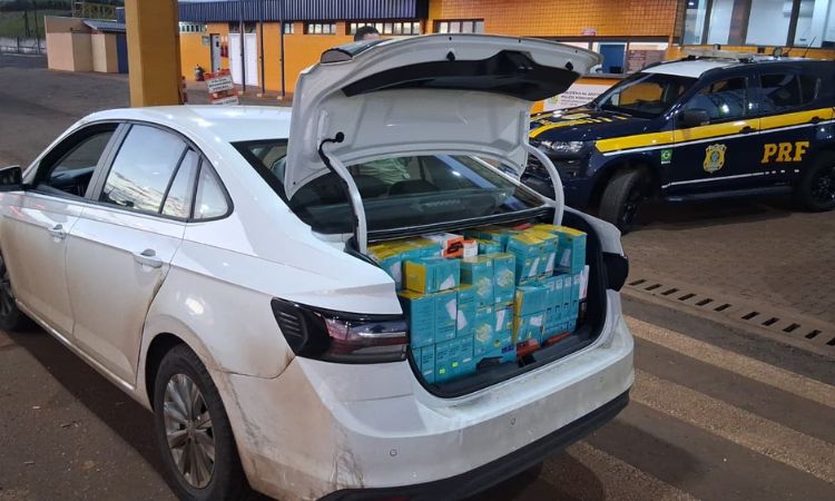 Fiscalização: PRF apreende carga de eletrônicos paraguaios avaliada em R$ 27 mil na BR-277 em Cascavel