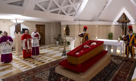 Funeral do Papa Francisco será realizado sábado, anuncia Vaticano