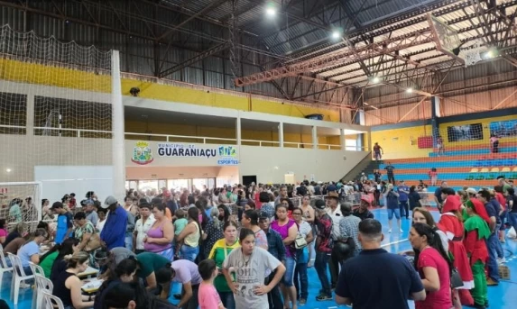 GUARANIAÇU: Famílias Cadastradas recebem o Kit Natal Solidário 2025 em Guaraniaçu