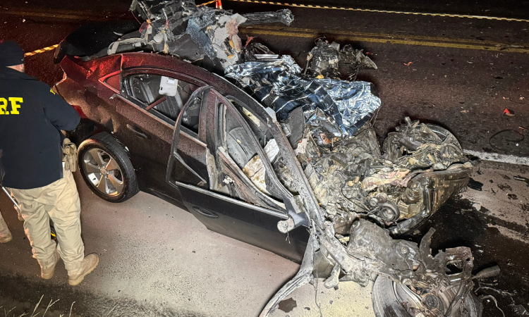 GUARANIAÇU: Grave acidente no KM 529 da BR-277 deixa uma vítima fatal.