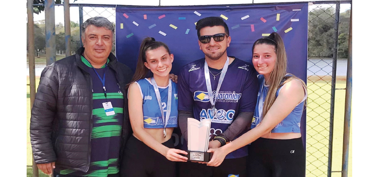 GUARANIAÇU: Meninas do vôlei são Vice-Campeãs nos Jogos Escolares do Paraná.