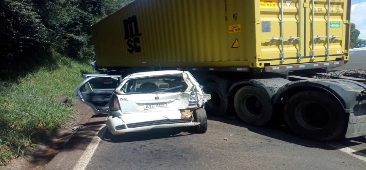 GUARANIAÇU: Quatro veículos foram envolvidos em acidente no KM 510 da Rodovia BR 277. Veja Imagens do local.