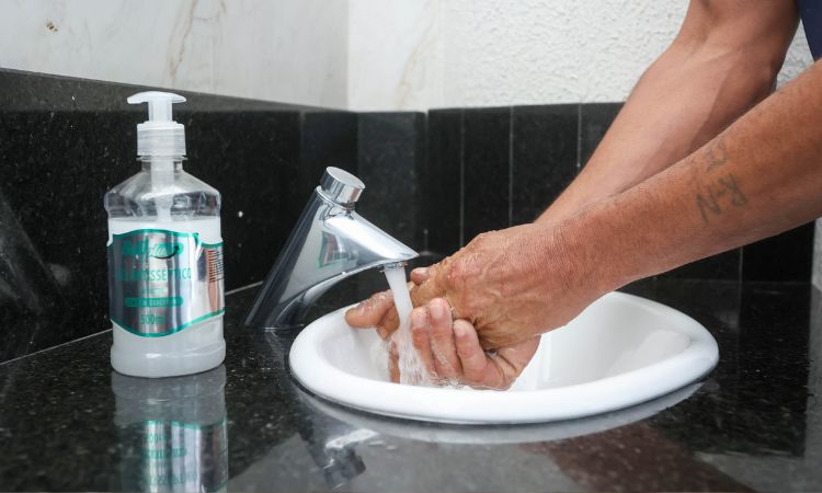 Higienização das mãos: Gesto simples reduz em até 40% o risco de doenças