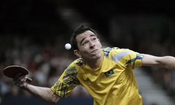Hugo Calderano fica sem medalha no tênis de mesa.