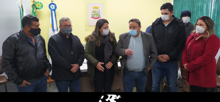 IBEMA - Deputado Hussein Bakri realiza visita e anuncia recursos ao município