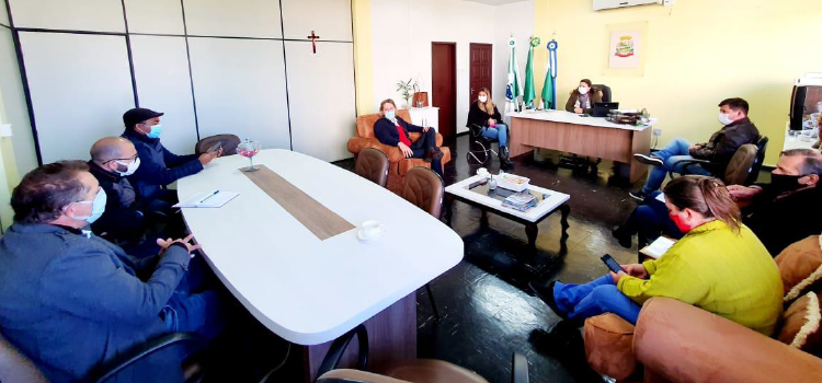 IBEMA- Deputado Zeca Dirceu visita o município de Ibema