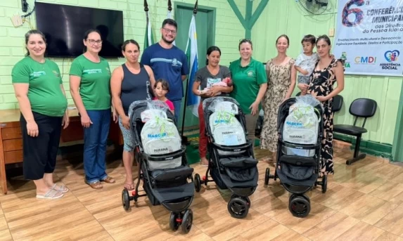 Ibema realiza entrega de kits maternidade pelo Programa Nascer Bem Paraná