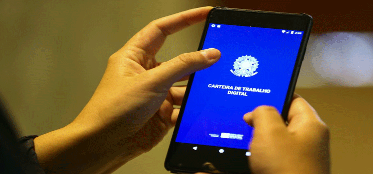 IBGE: Desemprego cai e fica em 10,5% no trimestre encerrado em abril.