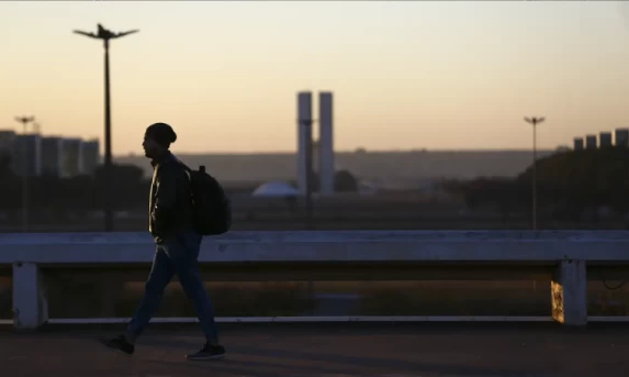 Inmet divulga previsão do tempo para junho: saiba o que esperar do clima no Paraná e no Brasil