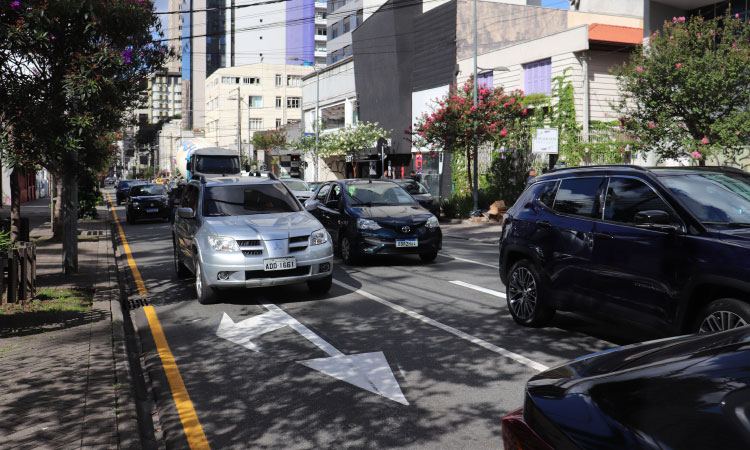 IPVA 2025: prazo da quarta parcela para placas finais 9 e 0 termina nesta segunda