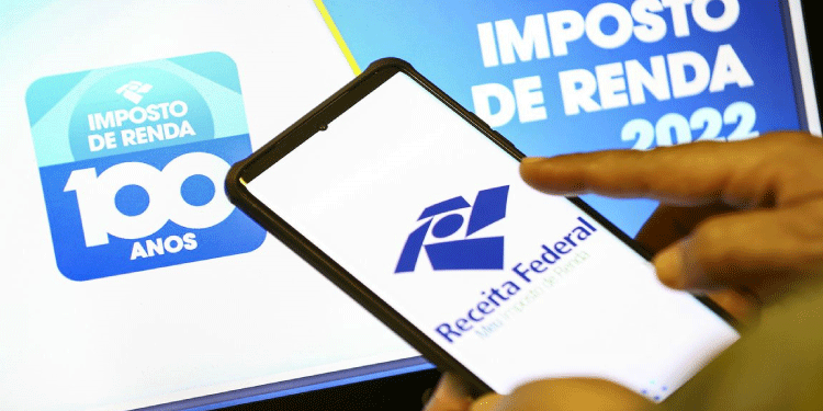 LEÃO: Receita abre hoje consulta a lote residual de restituição do IRPF.