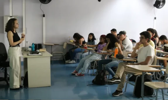 BC informa que teto para rotativo vale a partir desta quarta-feira