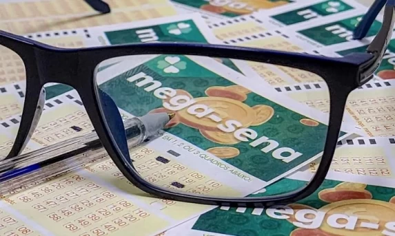 Mega-Sena sorteia prêmio de R$ 30 milhões nesta quinta-feira
