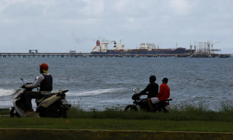 Mercado em Alerta: Crise na Venezuela faz preço do petróleo subir nesta segunda-feira