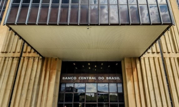 Mercado reduz expectativa de inflação para 5,15% em 2026