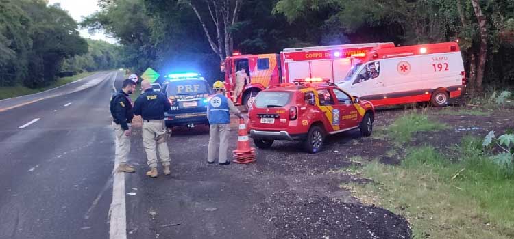NOVA LARANJEIRAS: Veículo capota e sai da pista no KM 488 da BR 277, próximo a comunidade de Rio Guarani