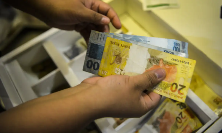 Novo Desenrola renegocia R$ 12 bilhões e beneficia mais de 1 milhão de pessoas