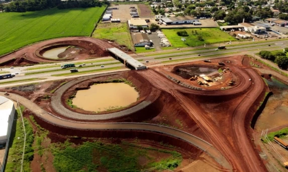 Obras da Perimetral Leste de Foz do Iguaçu chegam a 63% de execução