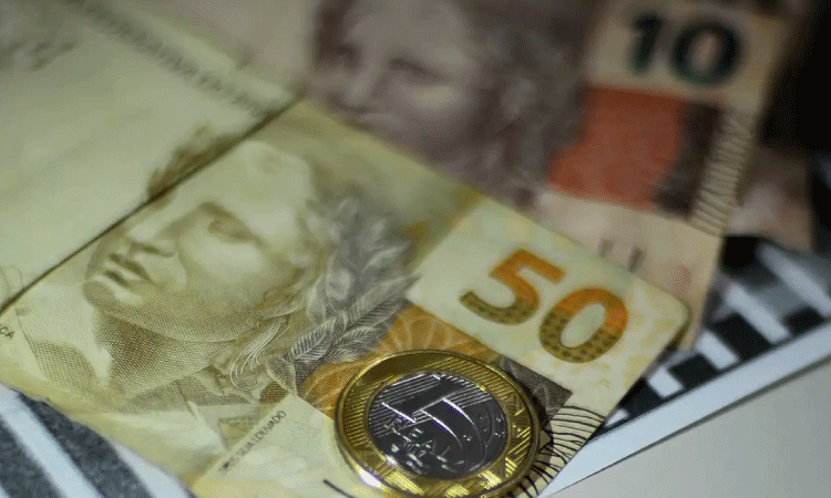 Orçamento de 2025 não prevê reajuste na tabela do Imposto de Renda