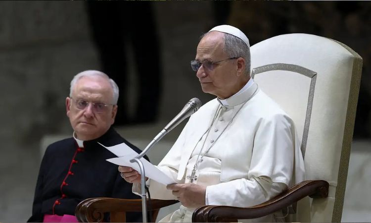 Papa Leão orienta bispos a enfrentar casos de abuso e não ocultar denúncias