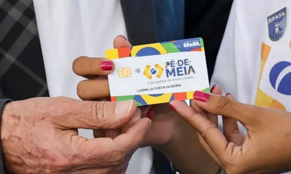 BC informa que teto para rotativo vale a partir desta quarta-feira