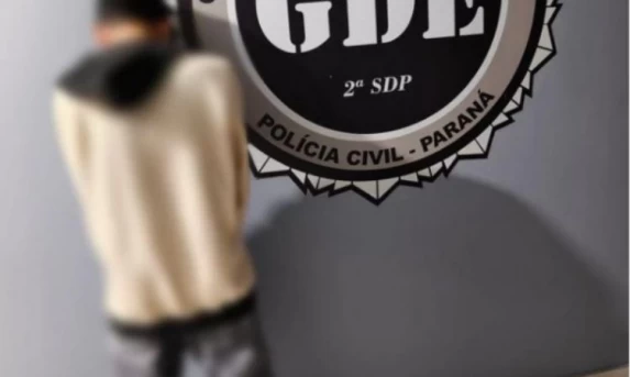 Polícia Civil desmantela ponto de tráfico e prende duas pessoas em flagrante em Laranjeiras do Sul