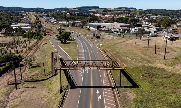 Produtores Rurais Realizam Manifestação pacífica em Laranjeiras do Sul; PRF Monitora Possíveis Bloqueios na BR-277