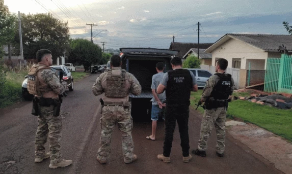 QUEDAS DO IGUAÇU: Pai e filho são presos pela Policia Civil com apoio da Equipe COPE.